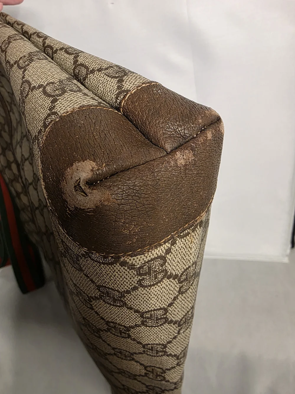 Gucci Beige GG Canvas Tote with Green-Red Web Straps - Picture 11 of 11